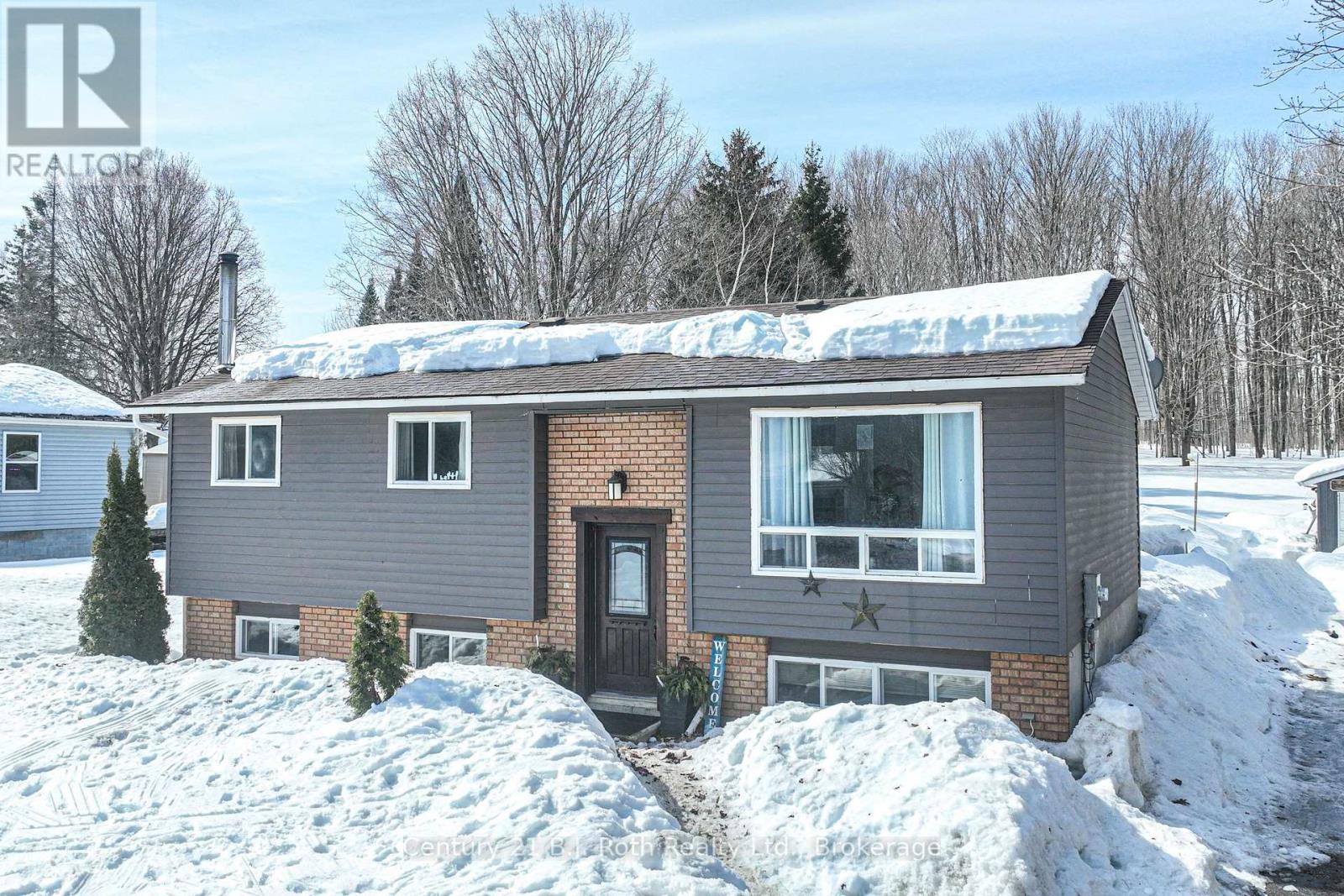 10 Conder Drive, Oro-Medonte, Ontario  L0K 1E0 - Photo 3 - S12026310