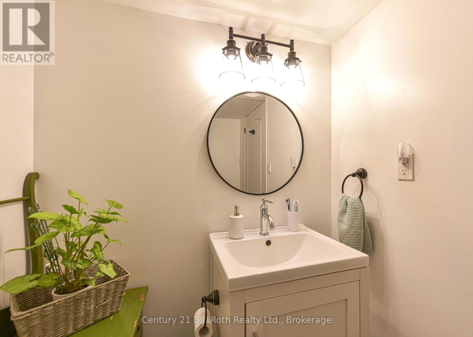 10 Conder Drive, Oro-Medonte, Ontario  L0K 1E0 - Photo 31 - S12026310