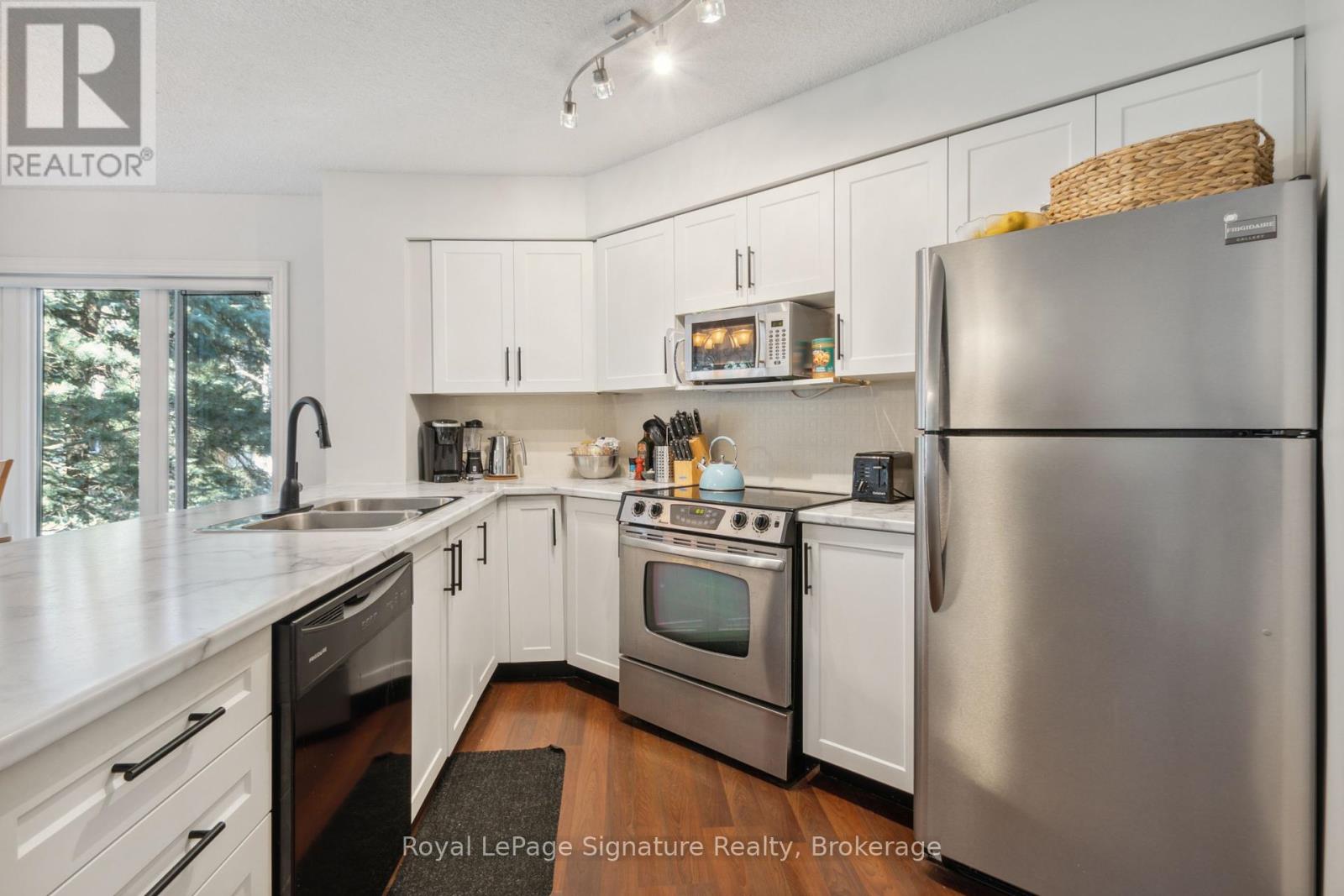 97 - 18 Ramblings Way, Collingwood, Ontario  L9Y 5C6 - Photo 6 - S12026358