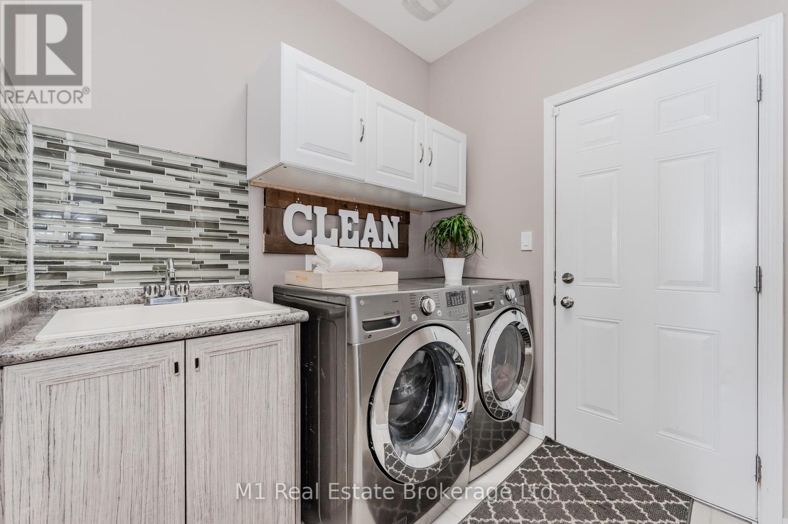 59 Netherwood Road, Kitchener, Ontario  N2P 0E4 - Photo 17 - X12026347