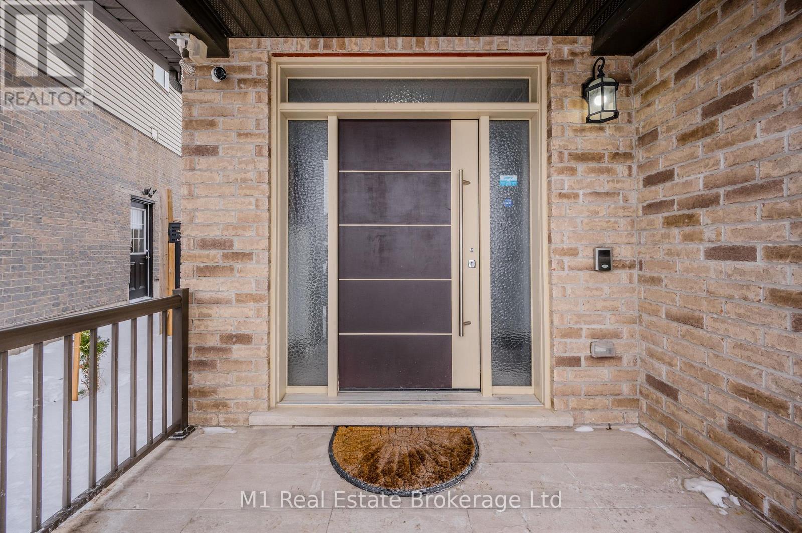 59 Netherwood Road, Kitchener, Ontario  N2P 0E4 - Photo 2 - X12026347