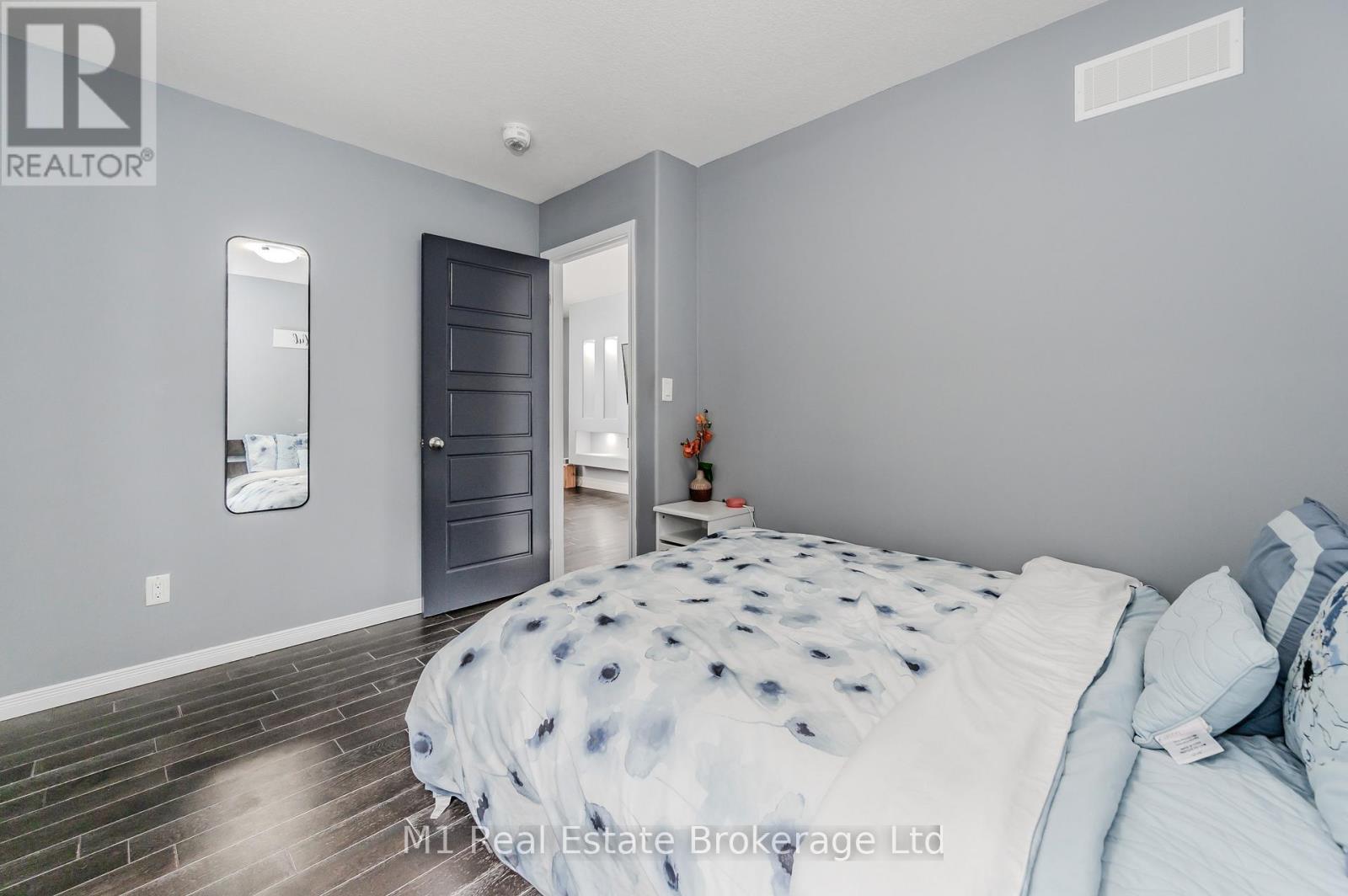 59 Netherwood Road, Kitchener, Ontario  N2P 0E4 - Photo 23 - X12026347