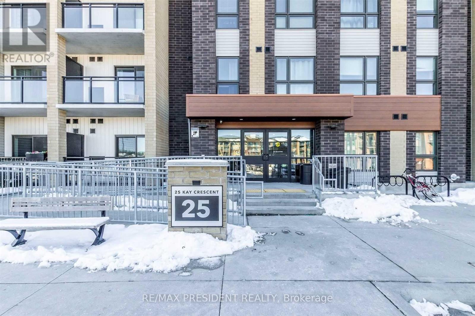 Property at 303 - 25 KAY CRESCENT image 2