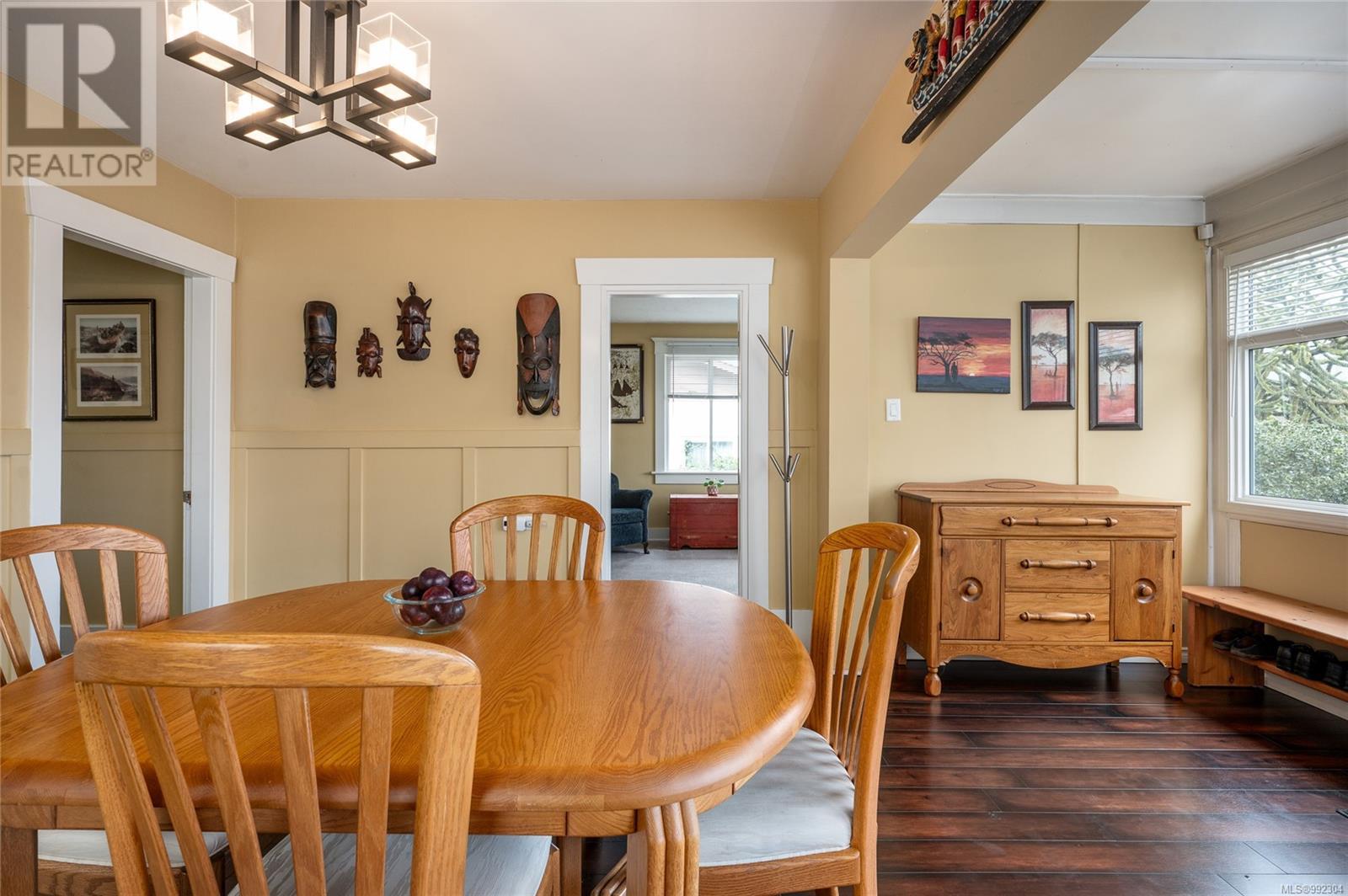 Property at 561 Stewart Ave image 1