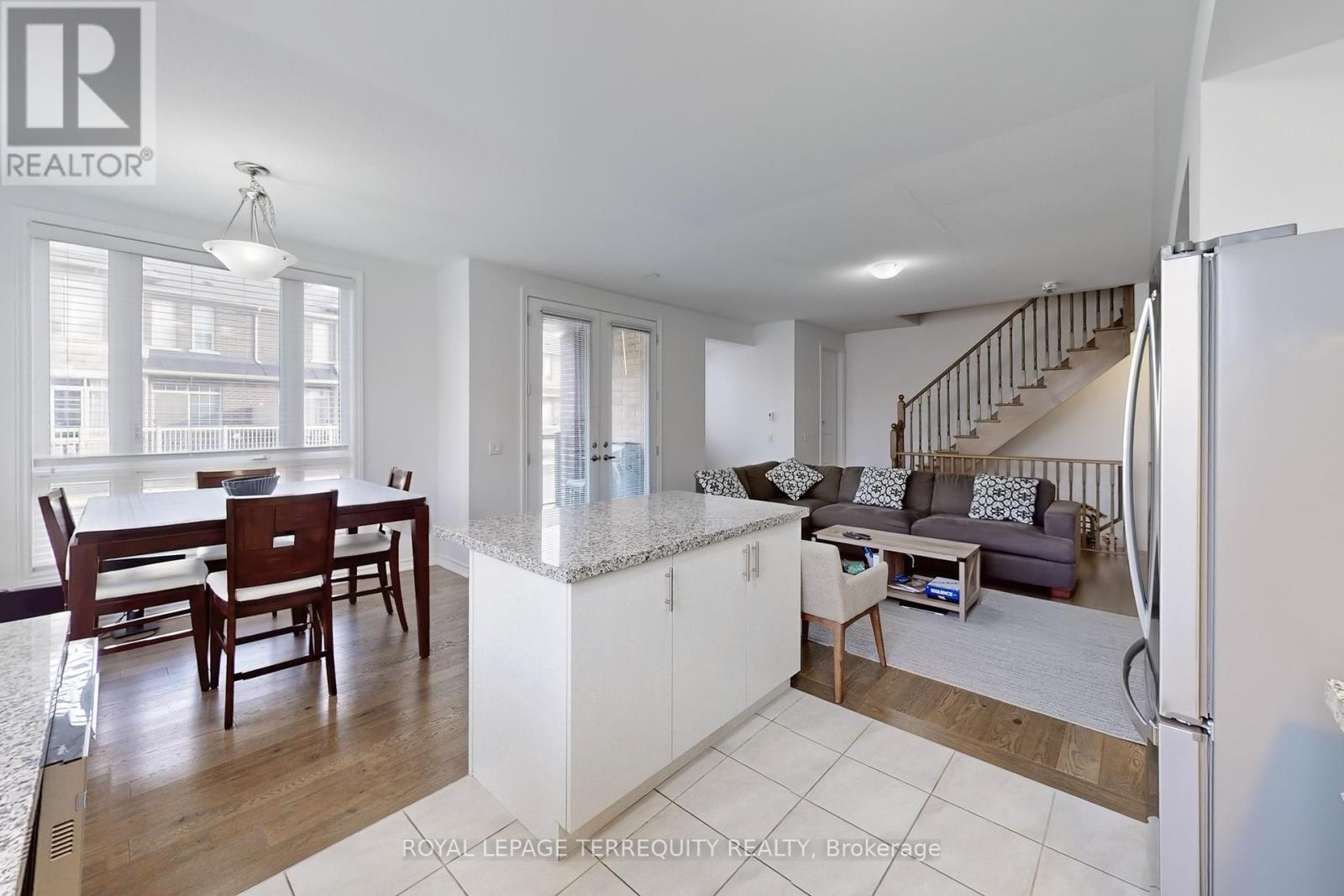 3031 Cascade Common, Oakville, Ontario  L6H 0R8 - Photo 13 - W12026295