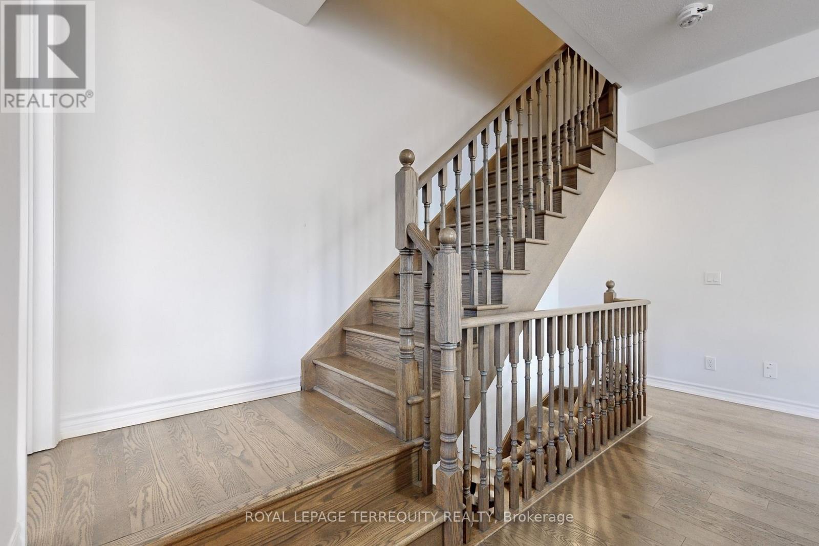 3031 Cascade Common, Oakville, Ontario  L6H 0R8 - Photo 28 - W12026295