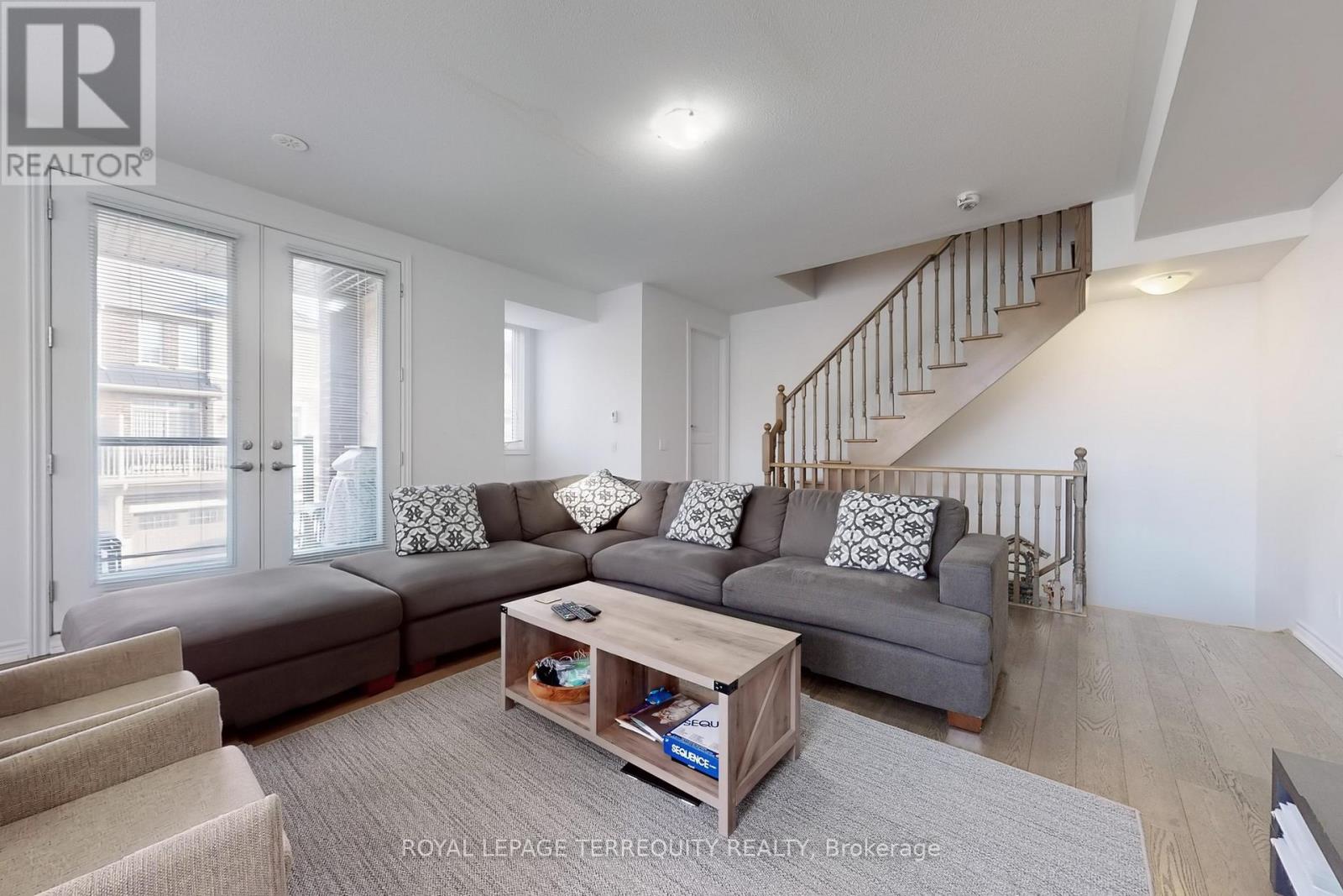 3031 Cascade Common, Oakville, Ontario  L6H 0R8 - Photo 6 - W12026295