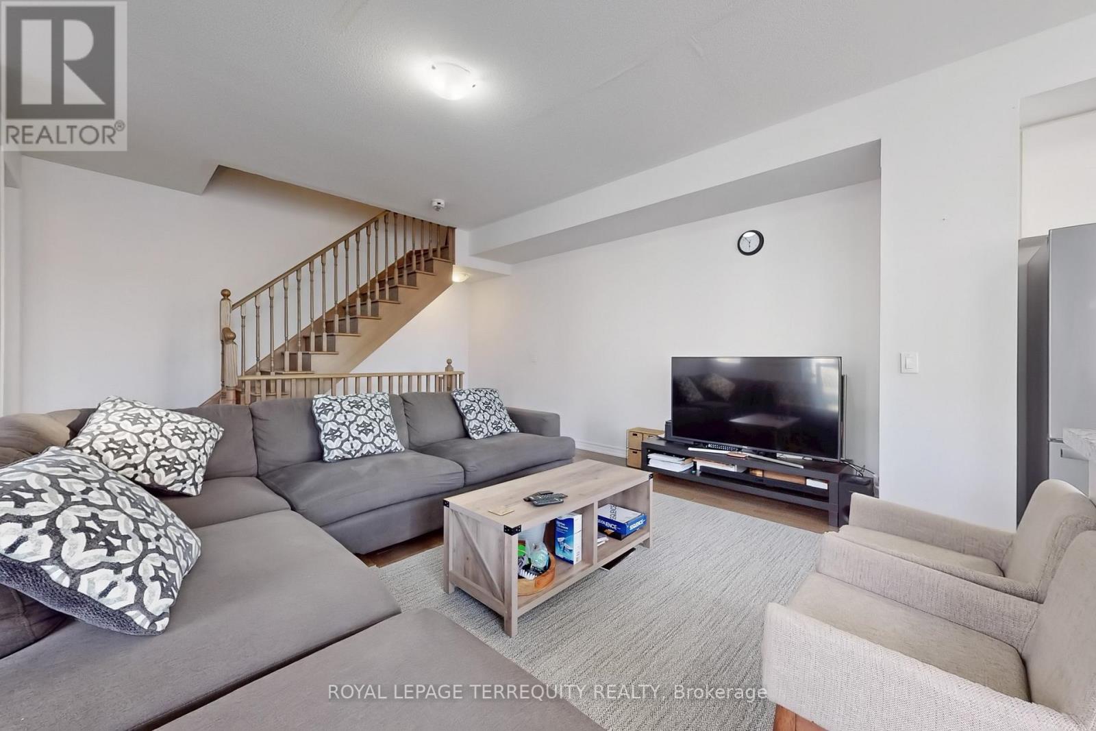 3031 Cascade Common, Oakville, Ontario  L6H 0R8 - Photo 8 - W12026295
