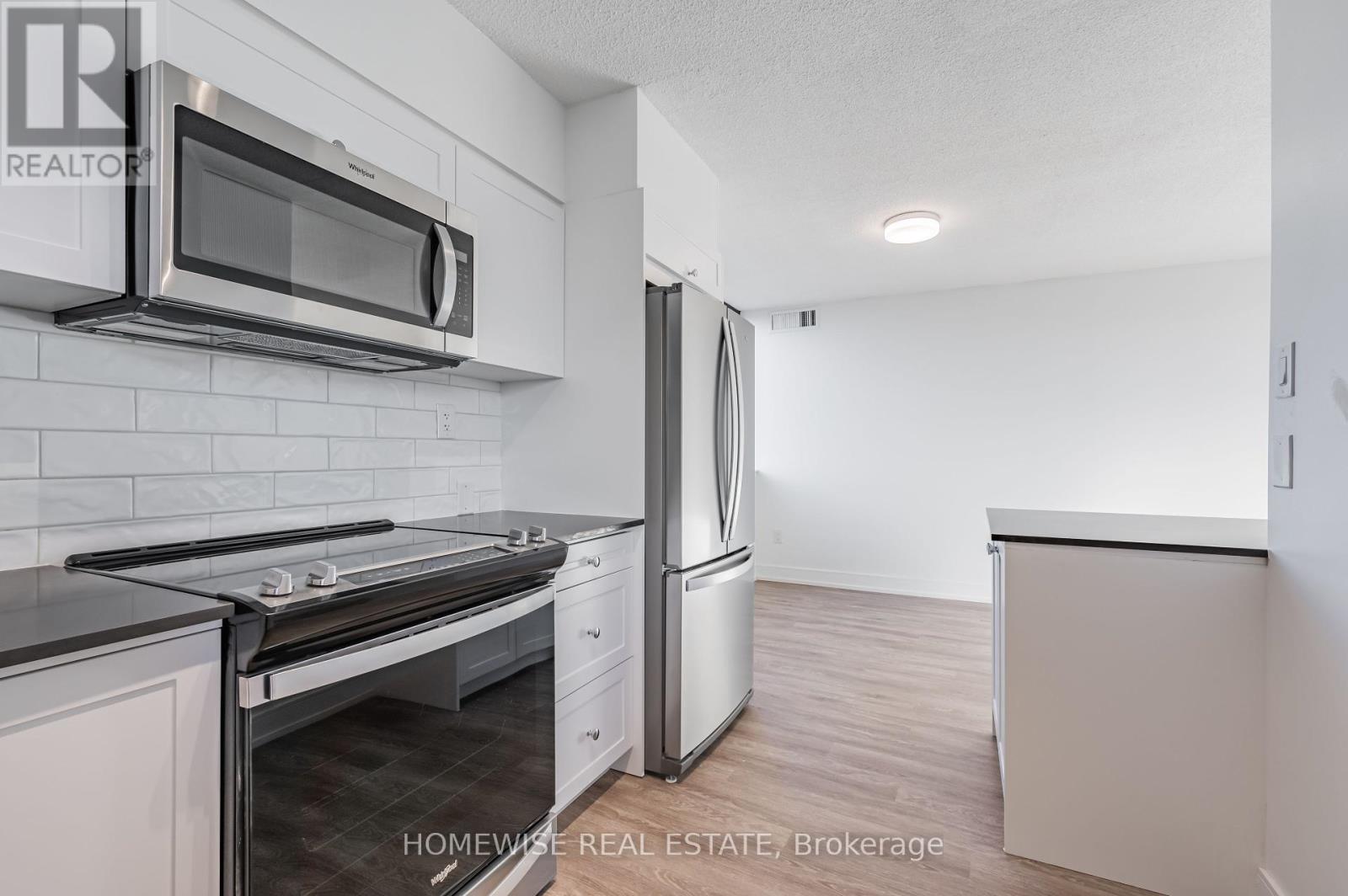 2205 - 300 ANTIBES DRIVE, Toronto, Ontario