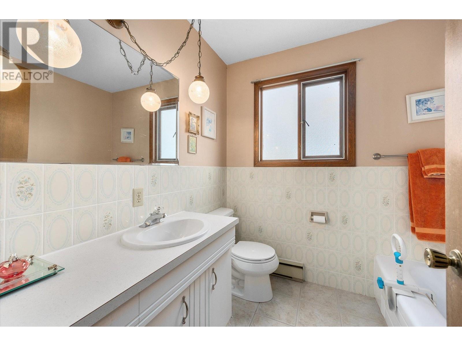 Property at 1276 Teasdale Road image 4