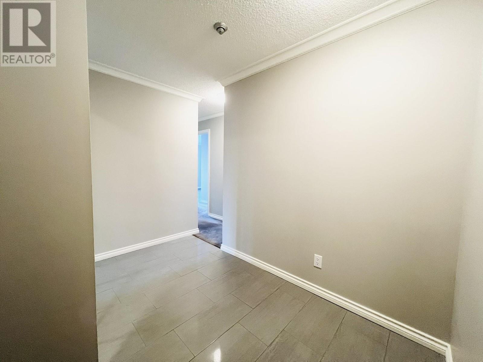 Property at 302 1508 MARINER WALK image 3