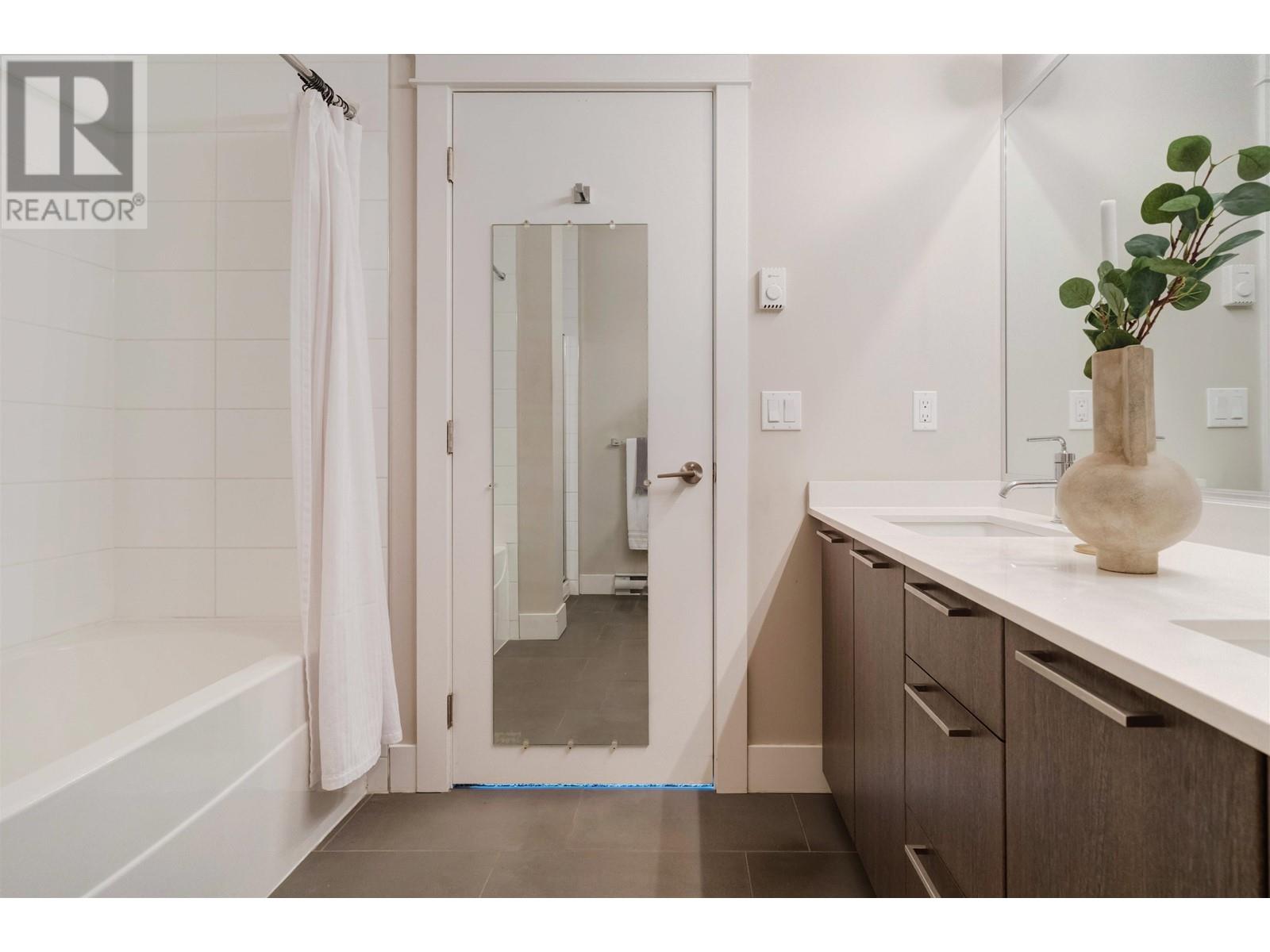 405 1188 Johnson Street, Coquitlam, British Columbia  V3B 4T2 - Photo 18 - R2975206