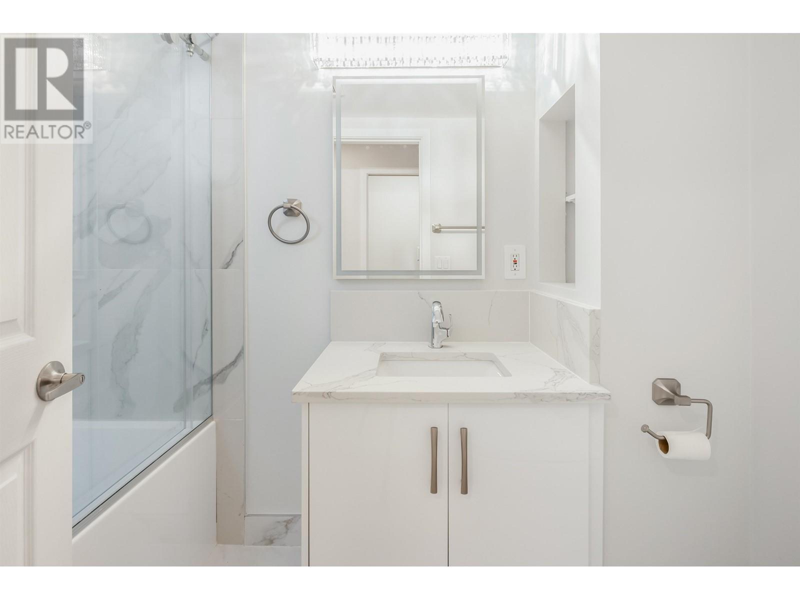 104 1055 E Broadway, Vancouver, British Columbia  V5T 1Y5 - Photo 15 - R2979069