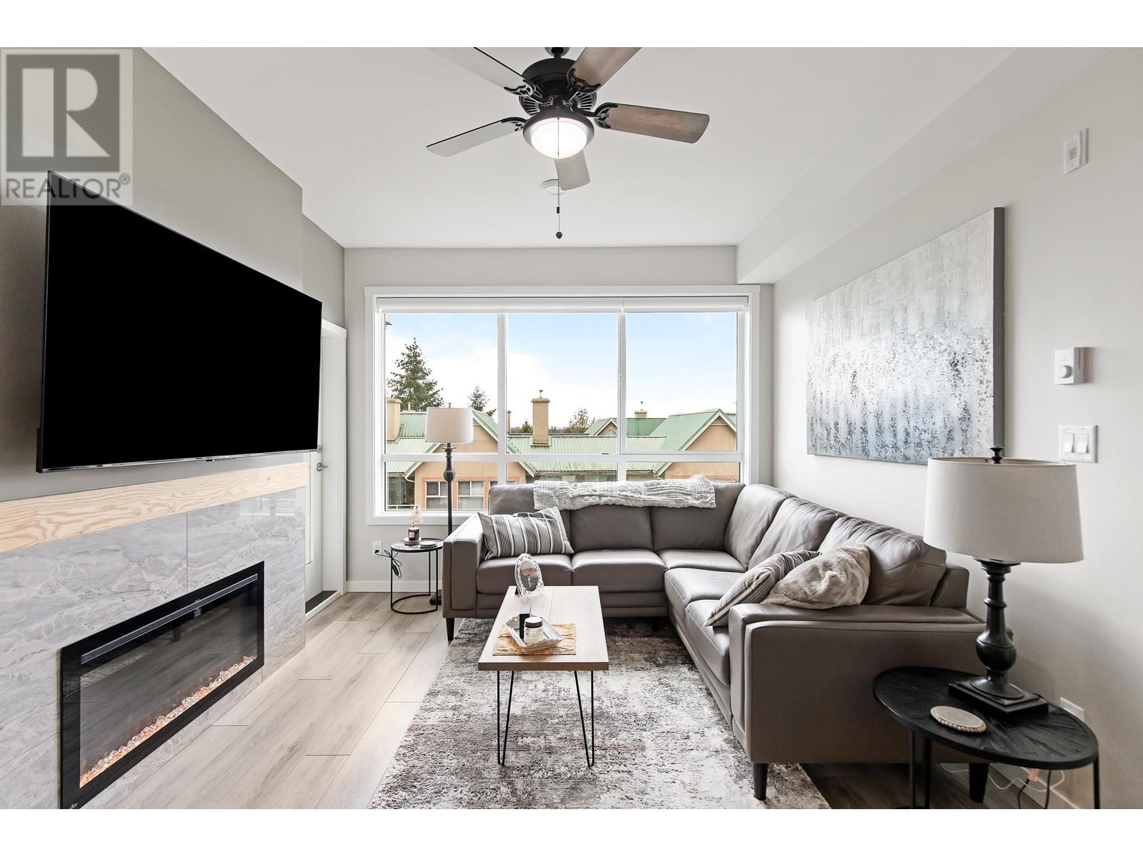 Property at 407 11641 227 STREET image 2