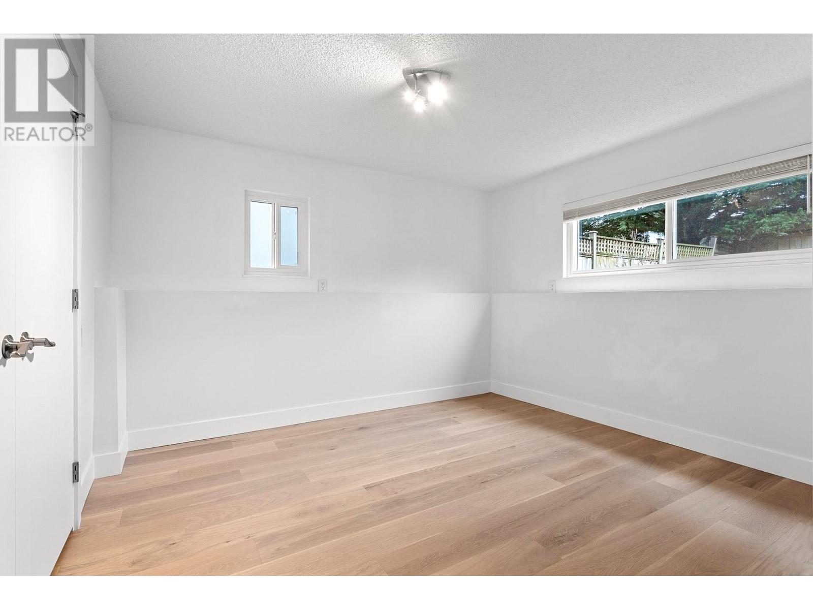 1172 Condor Crescent, Coquitlam, British Columbia  V3E 2B3 - Photo 27 - R2979092