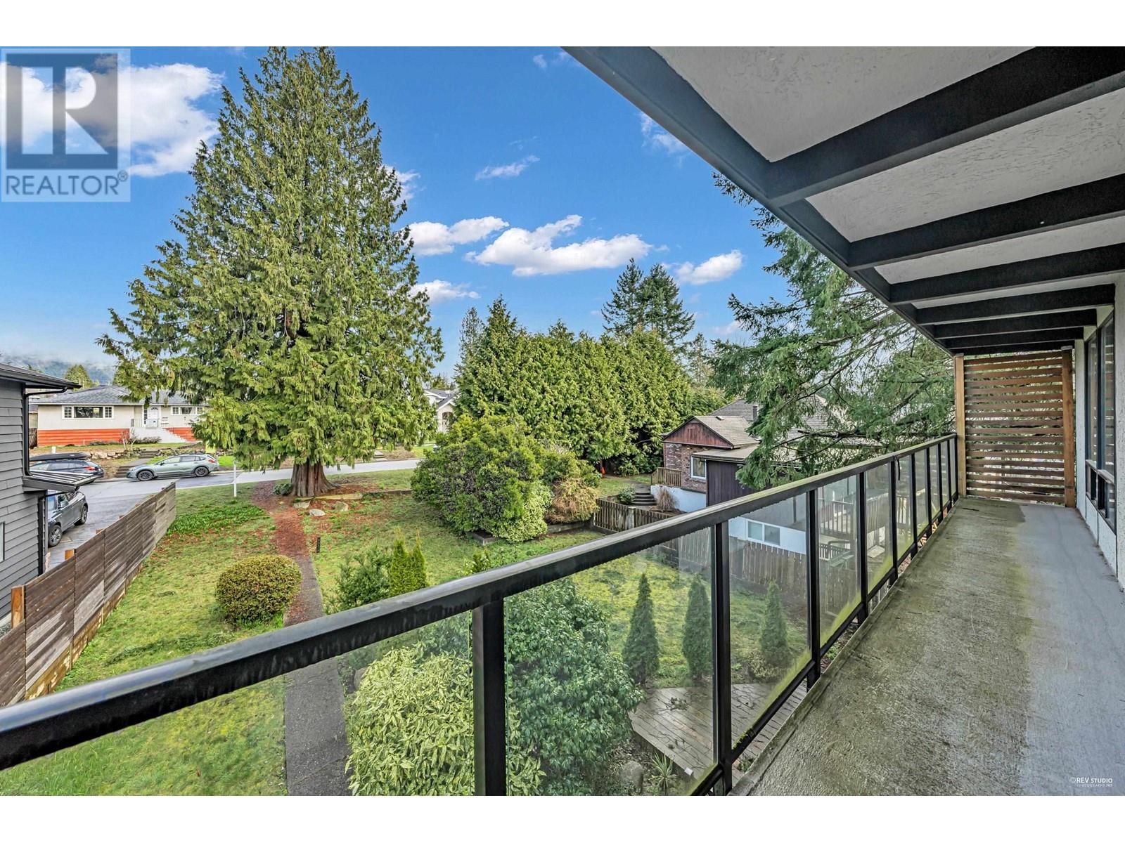 857 E 12th Street, North Vancouver, British Columbia  V7L 2L2 - Photo 17 - R2979129