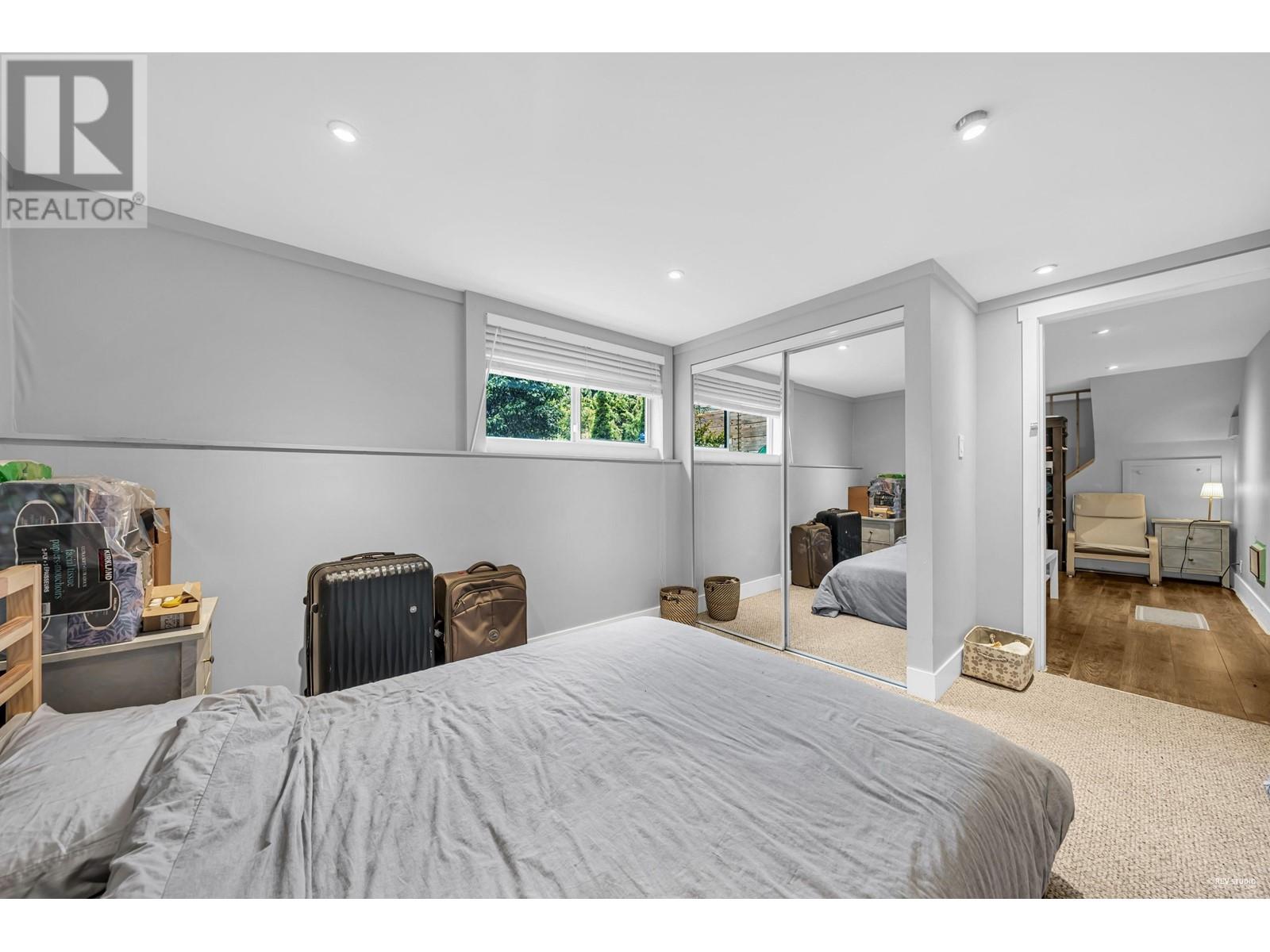 857 E 12th Street, North Vancouver, British Columbia  V7L 2L2 - Photo 30 - R2979129