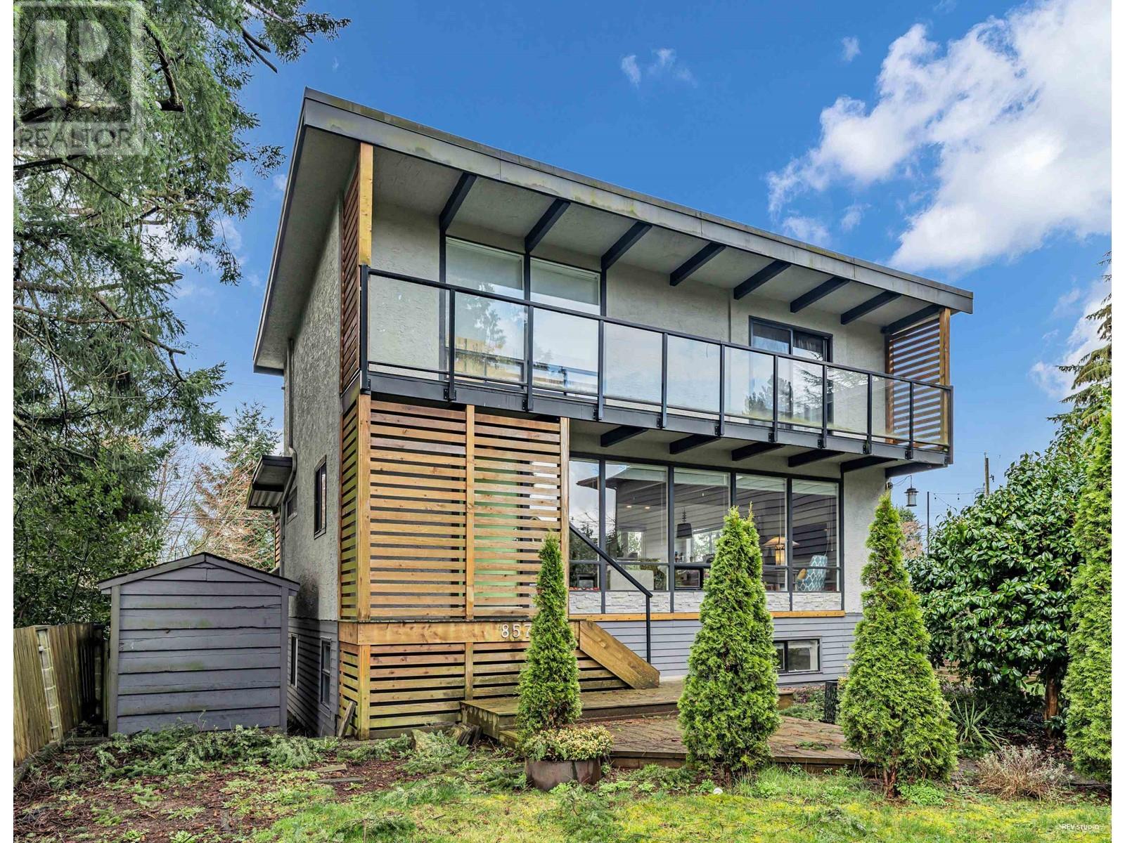 857 E 12th Street, North Vancouver, British Columbia  V7L 2L2 - Photo 39 - R2979129