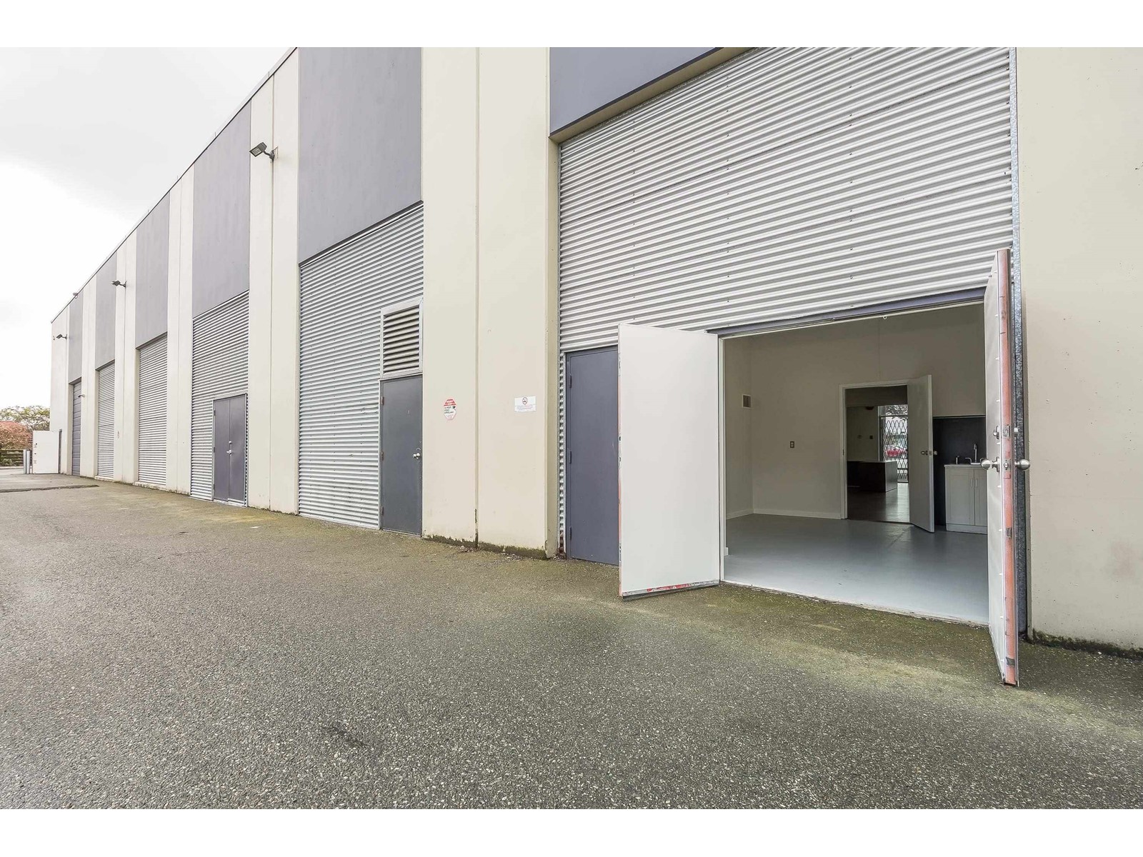 105 19289 Langley Bypass, Surrey, British Columbia  V3S 6K1 - Photo 7 - C8067606