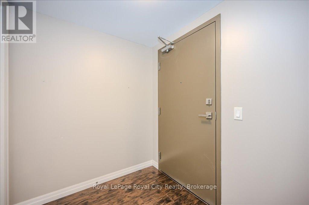 105 - 108 Summit Ridge Drive, Guelph, Ontario  N1E 0P8 - Photo 10 - X12026402
