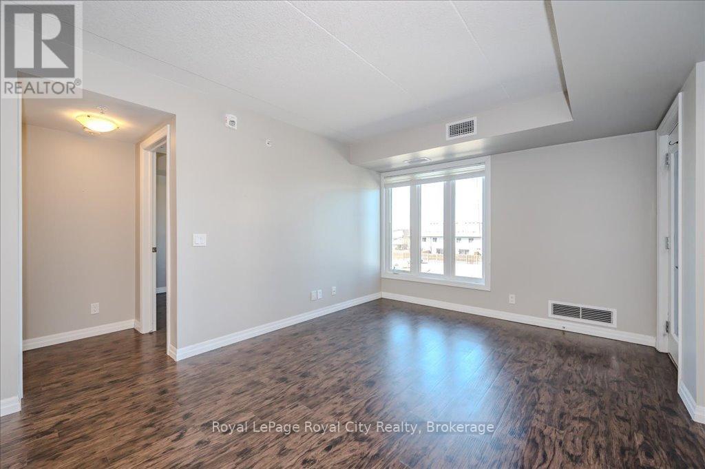 105 - 108 Summit Ridge Drive, Guelph, Ontario  N1E 0P8 - Photo 19 - X12026402