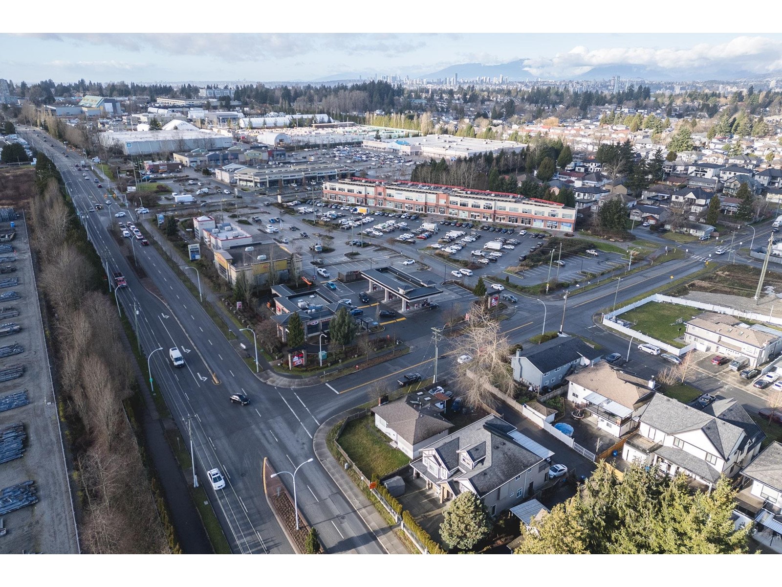 12617 88 Avenue, Surrey, British Columbia  V3W 3J8 - Photo 3 - R2975383