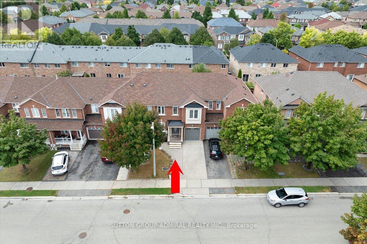 Property at 24 LUCERNE DRIVE image 2