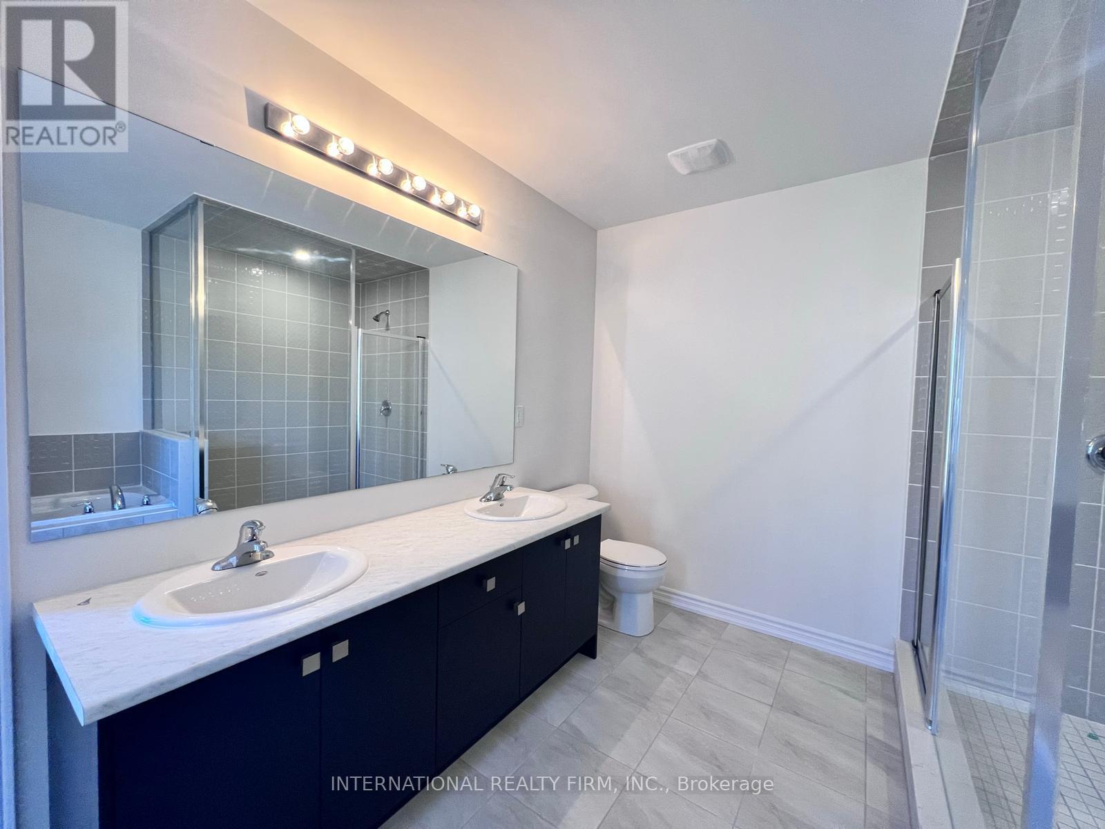 8 Zaba Road, Barrie, Ontario  L9J 0L9 - Photo 14 - S12026383