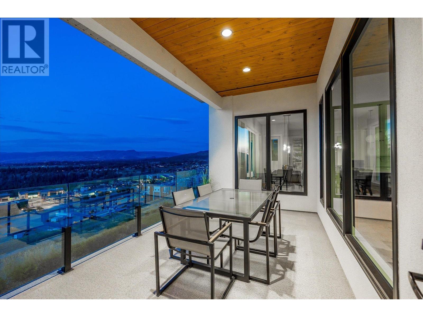 Property at 980 Ledgeview Court image 3