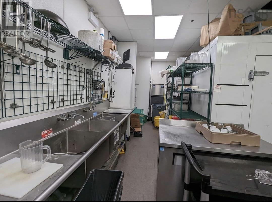 6140 Young Street, Halifax Peninsula, Nova Scotia  B3K 2V9 - Photo 6 - 202505191