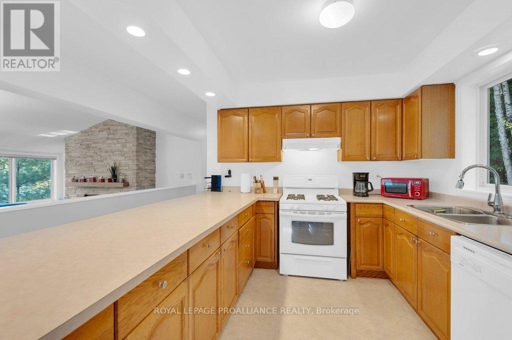 1018c Leisure Lane, Frontenac, Ontario  K0H 1K0 - Photo 13 - X12026457
