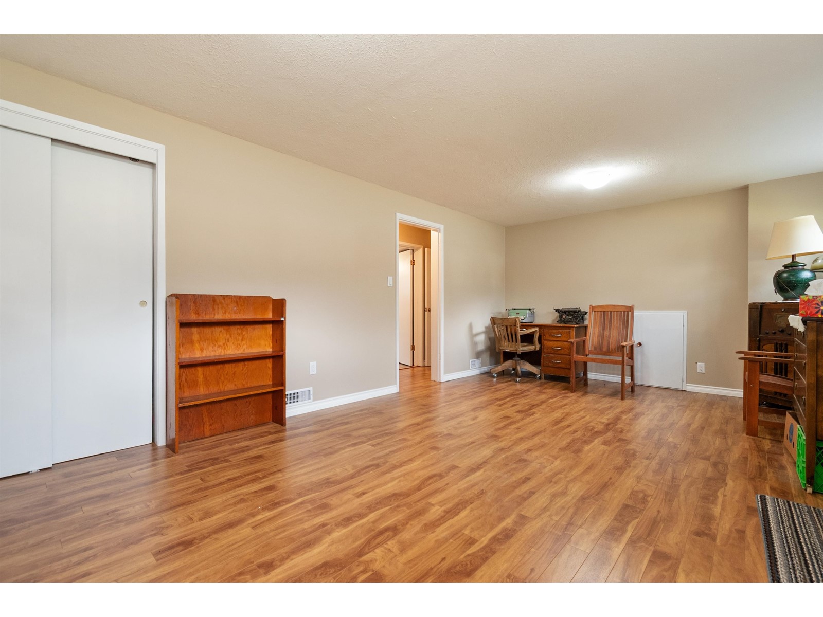 550 Coquihalla Street, Hope, Hope, British Columbia  V0X 1L0 - Photo 19 - R2977978