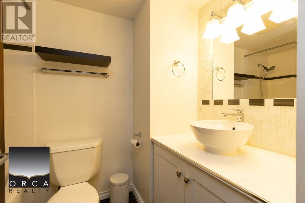 1604 145 St. Georges Avenue, North Vancouver, British Columbia  V7L 3G8 - Photo 12 - R2978221