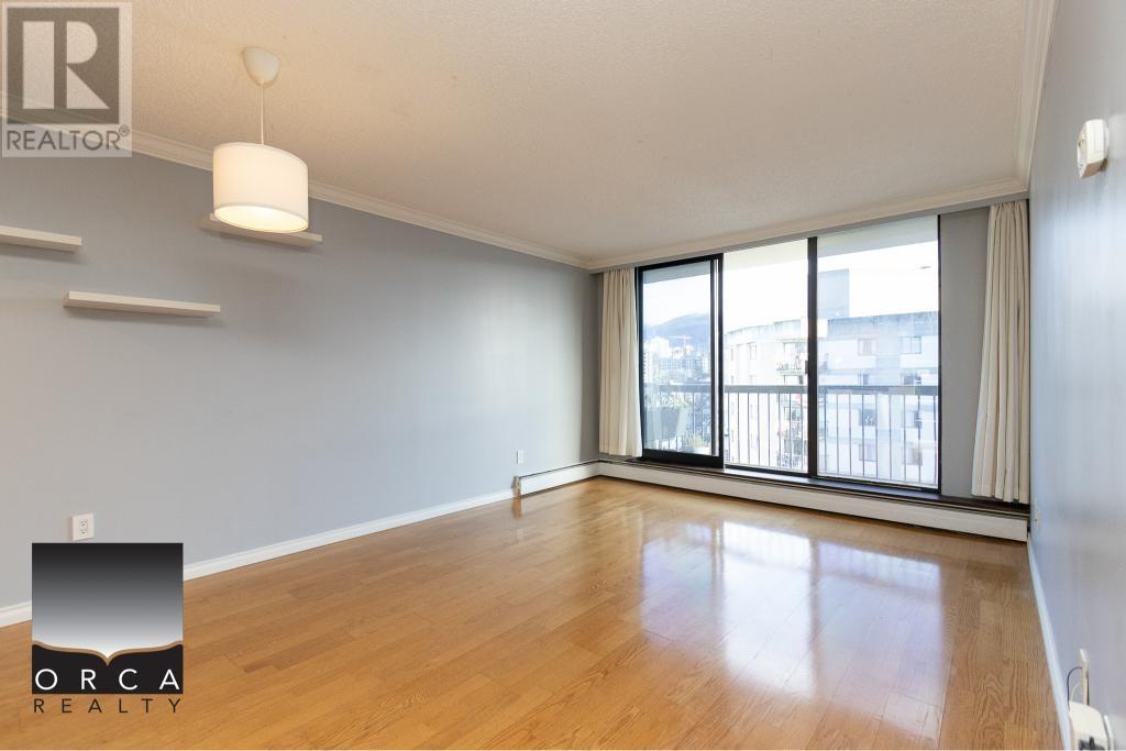 1604 145 St. Georges Avenue, North Vancouver, British Columbia  V7L 3G8 - Photo 2 - R2978221