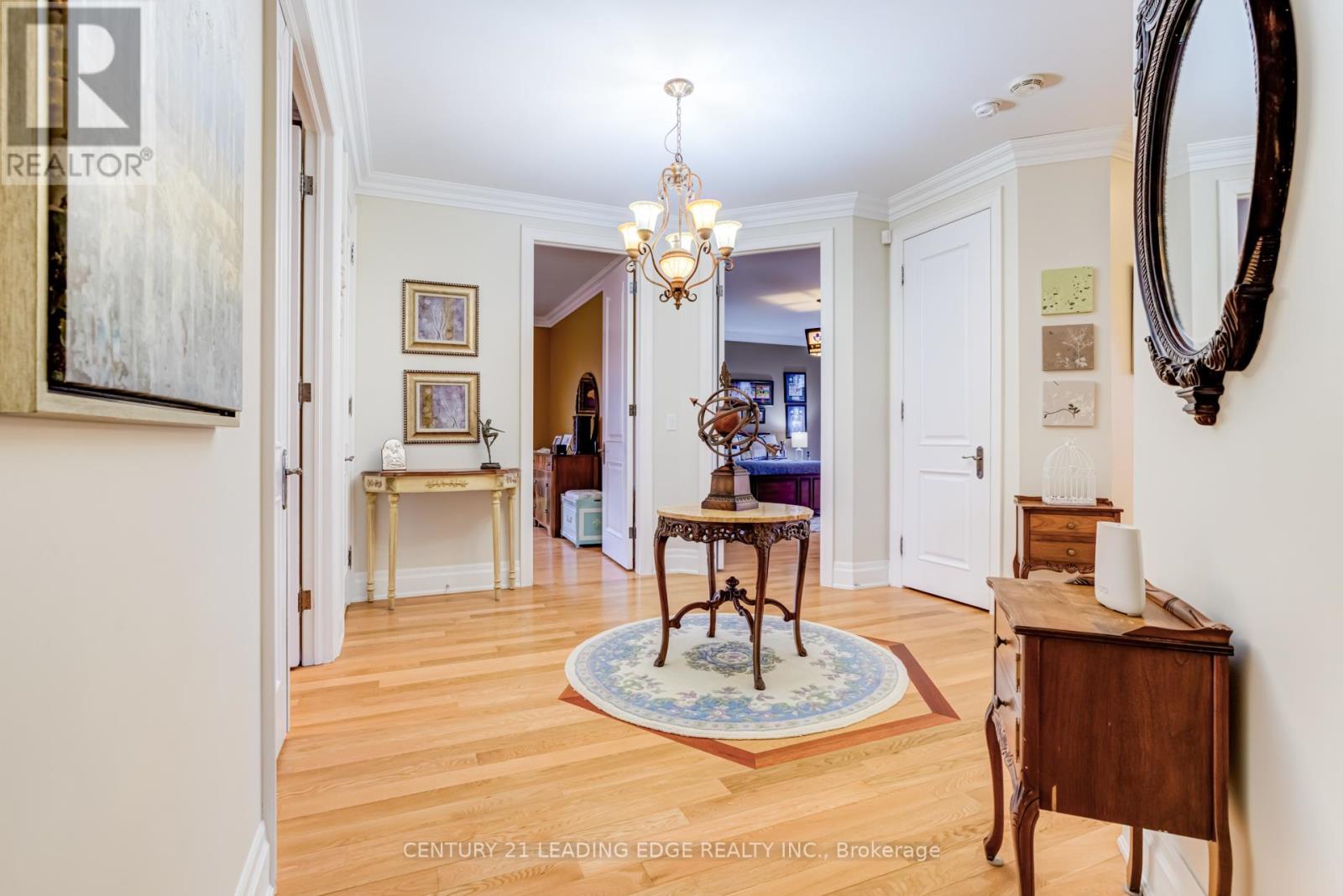 127 Sultana Avenue, Toronto, Ontario  M6A 1T6 - Photo 13 - C12026448