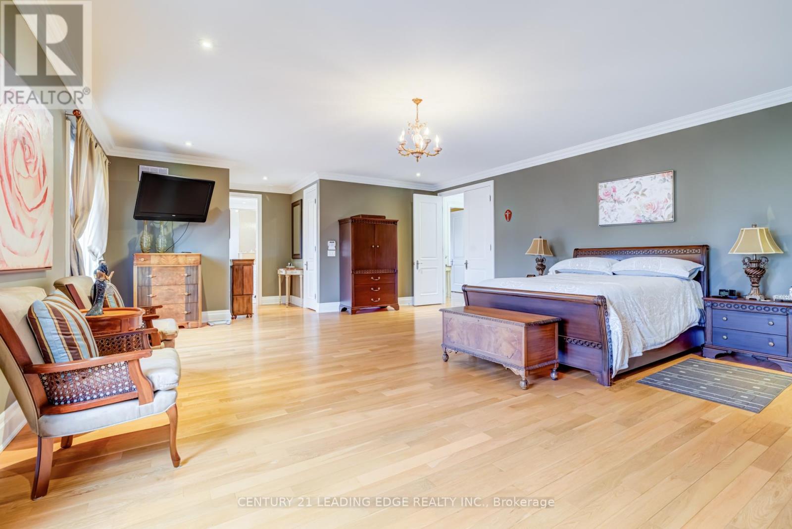 127 Sultana Avenue, Toronto, Ontario  M6A 1T6 - Photo 15 - C12026448