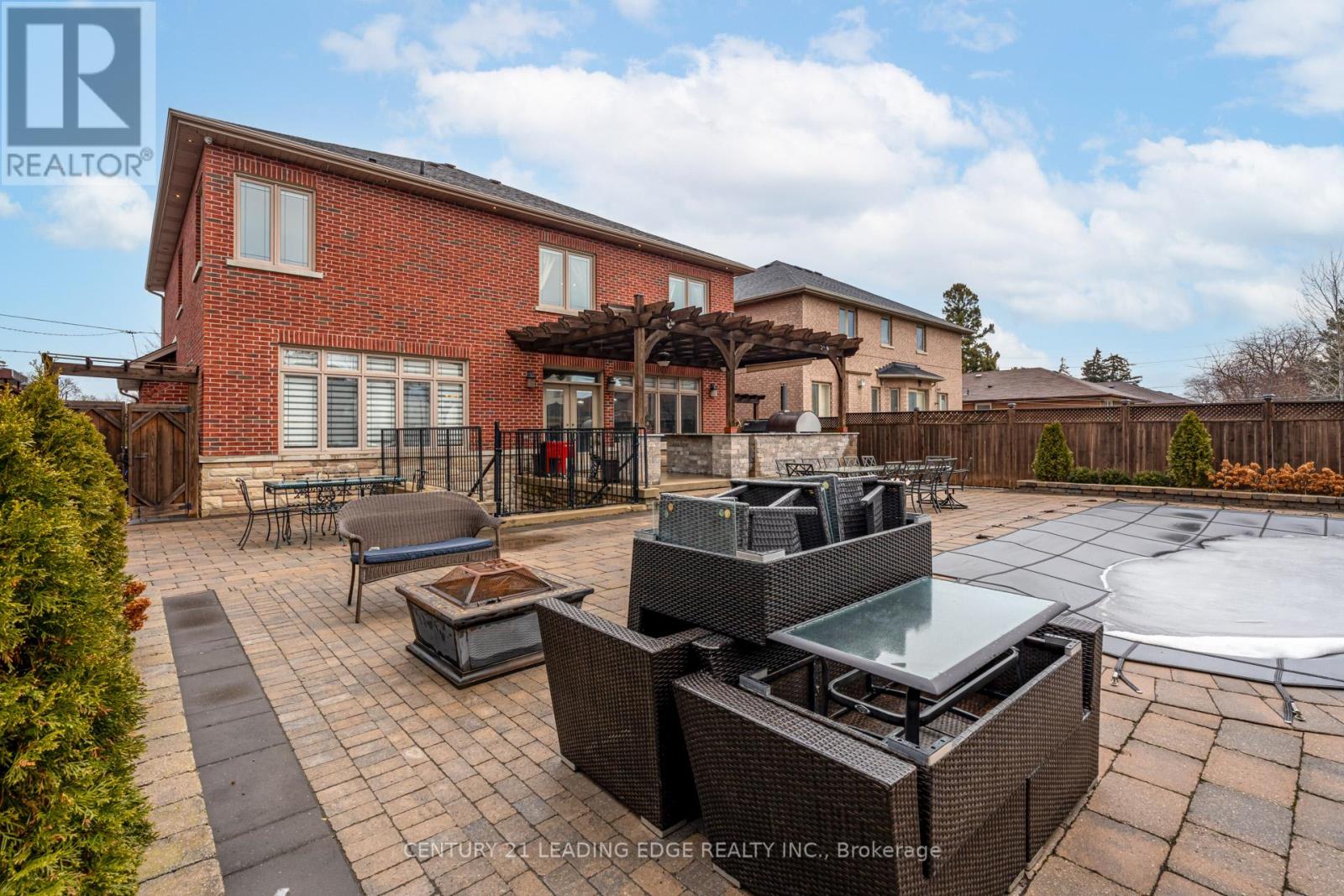 127 Sultana Avenue, Toronto, Ontario  M6A 1T6 - Photo 38 - C12026448