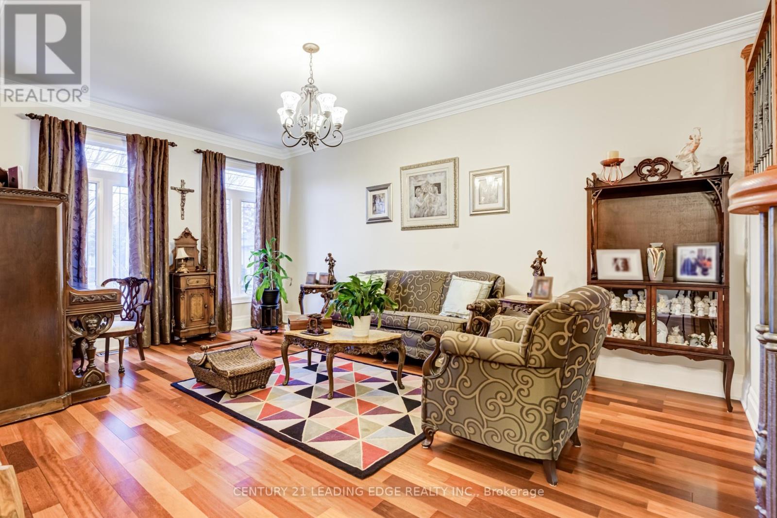 Property at 127 SULTANA AVENUE image 4