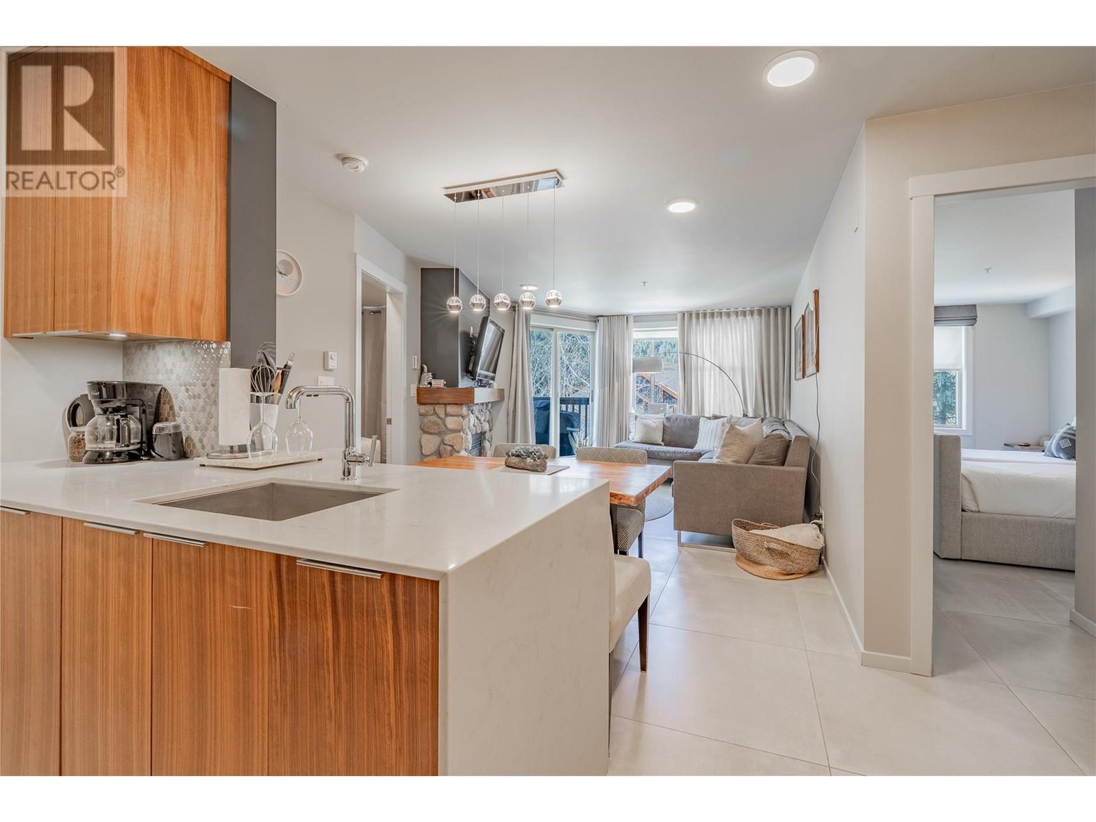 2050 Summit Drive Unit# 202, Panorama, British Columbia  V0A 1T0 - Photo 29 - 10339331