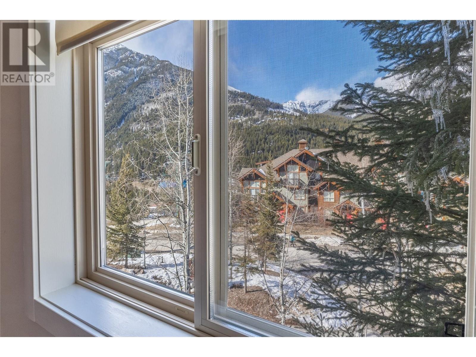 2050 Summit Drive Unit# 202, Panorama, British Columbia  V0A 1T0 - Photo 23 - 10339331