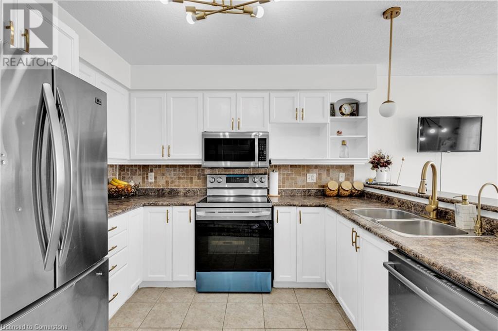 50 Howe Drive Unit# 17b, Kitchener, Ontario  N2E 0A3 - Photo 9 - 40707819