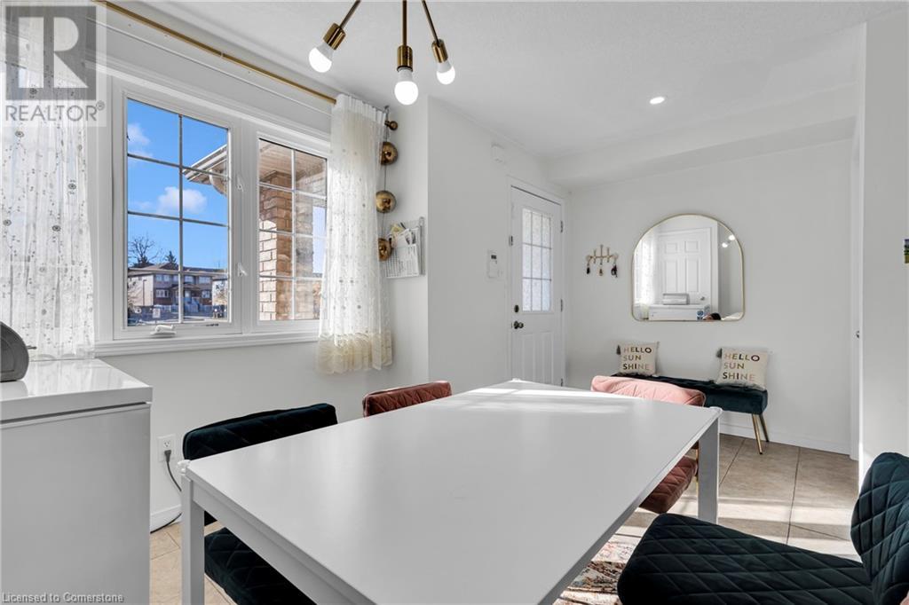 Property at 50 HOWE Drive Unit# 17B image 5