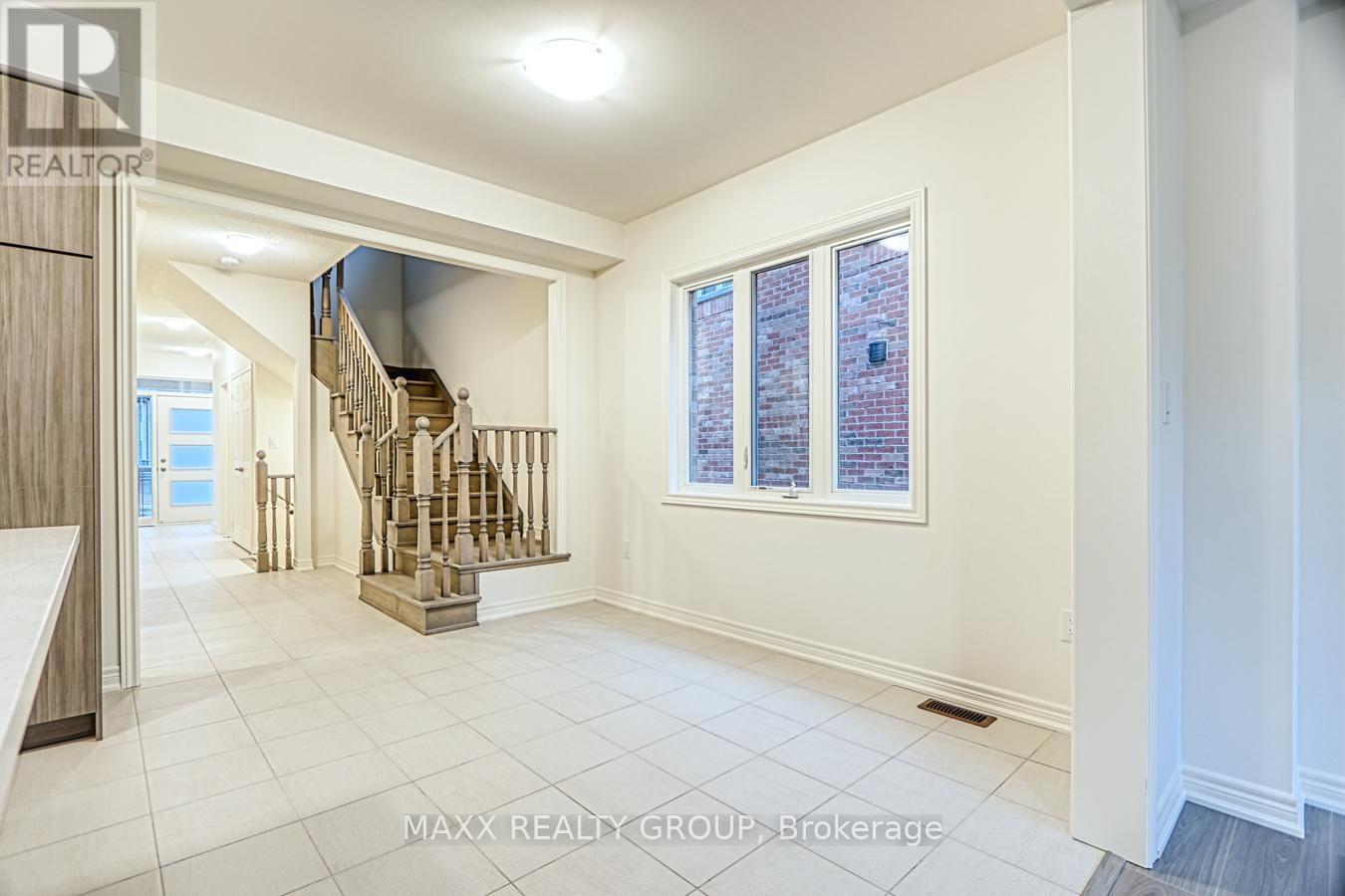297 Great Falls Boulevard, Hamilton, Ontario  L0R 2H7 - Photo 14 - X12026452