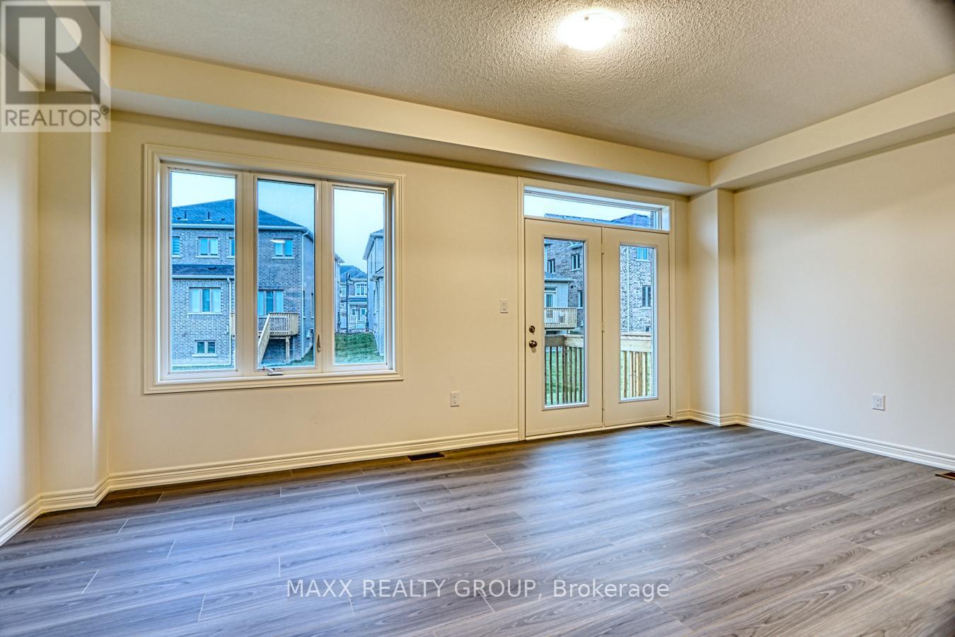 297 Great Falls Boulevard, Hamilton, Ontario  L0R 2H7 - Photo 15 - X12026452