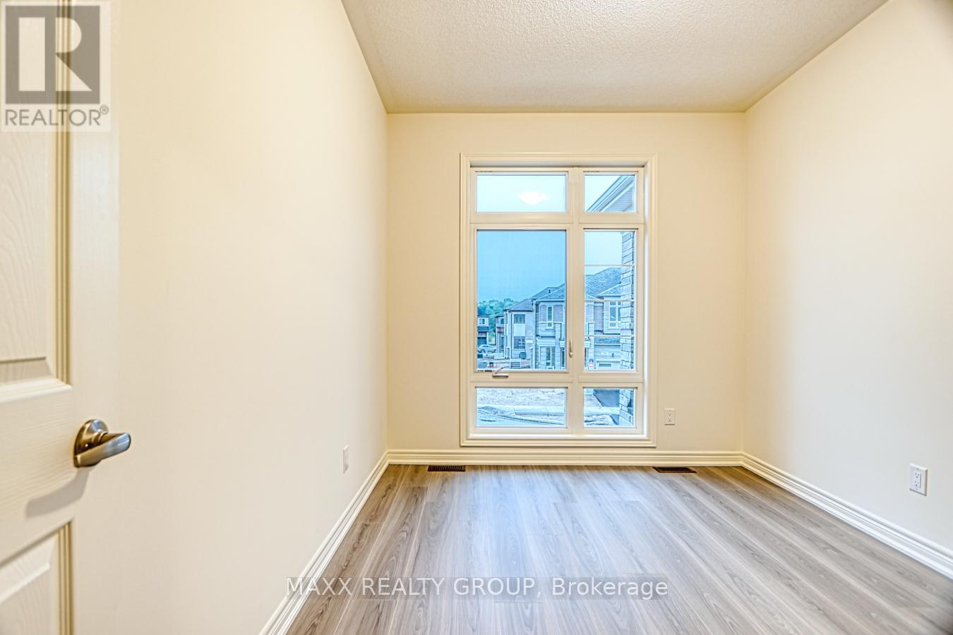 297 Great Falls Boulevard, Hamilton, Ontario  L0R 2H7 - Photo 22 - X12026452
