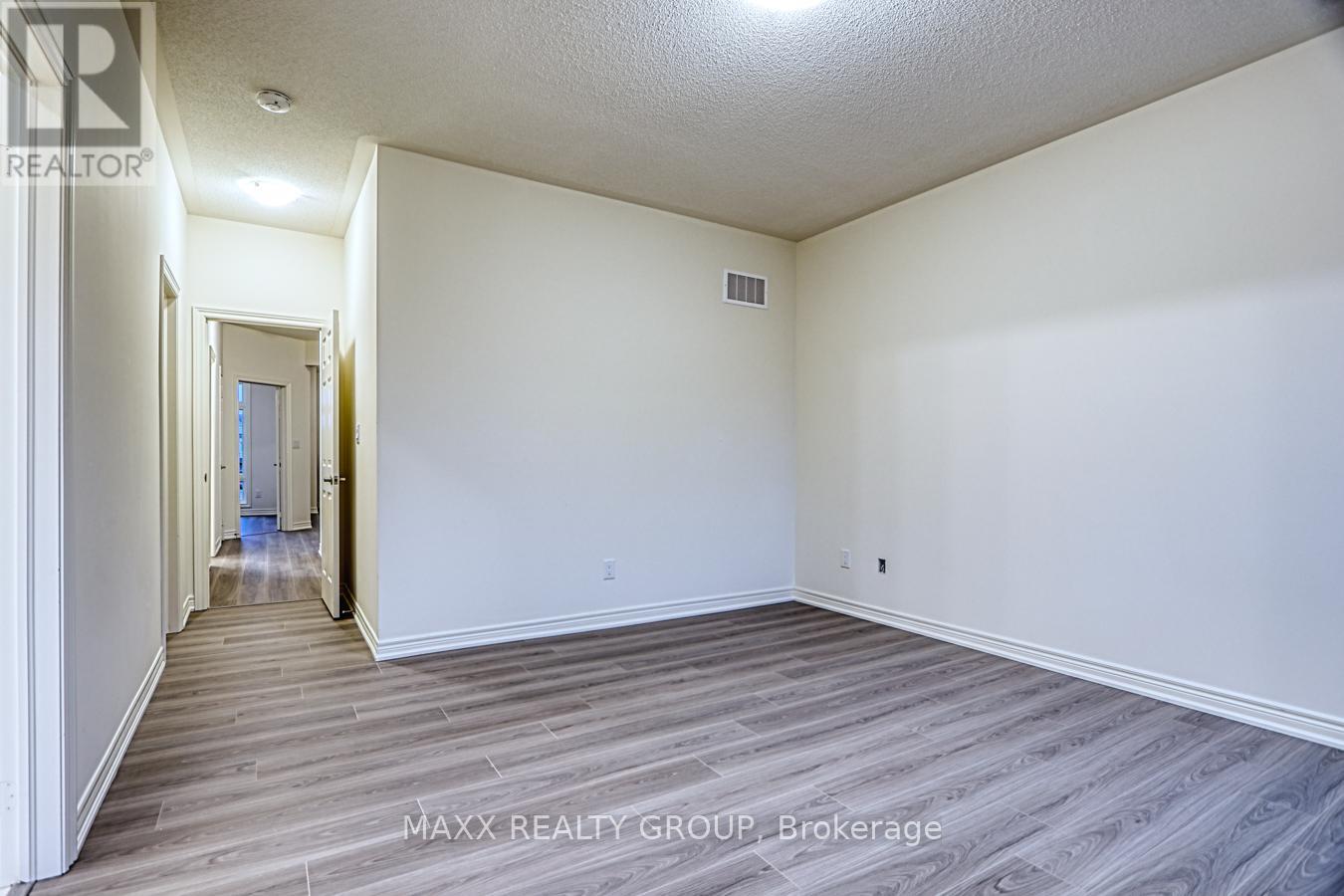 297 Great Falls Boulevard, Hamilton, Ontario  L0R 2H7 - Photo 37 - X12026452
