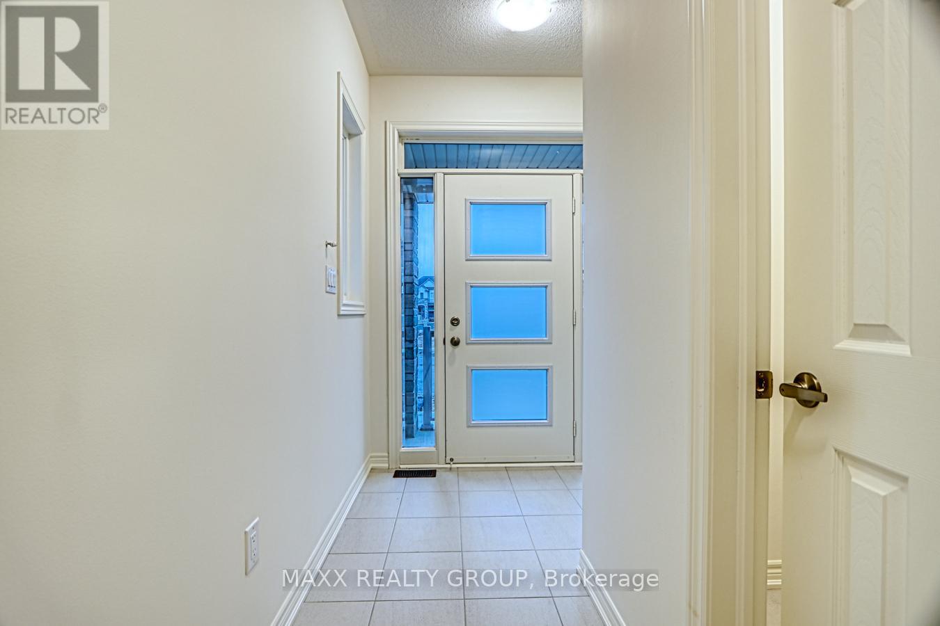 297 Great Falls Boulevard, Hamilton, Ontario  L0R 2H7 - Photo 42 - X12026452