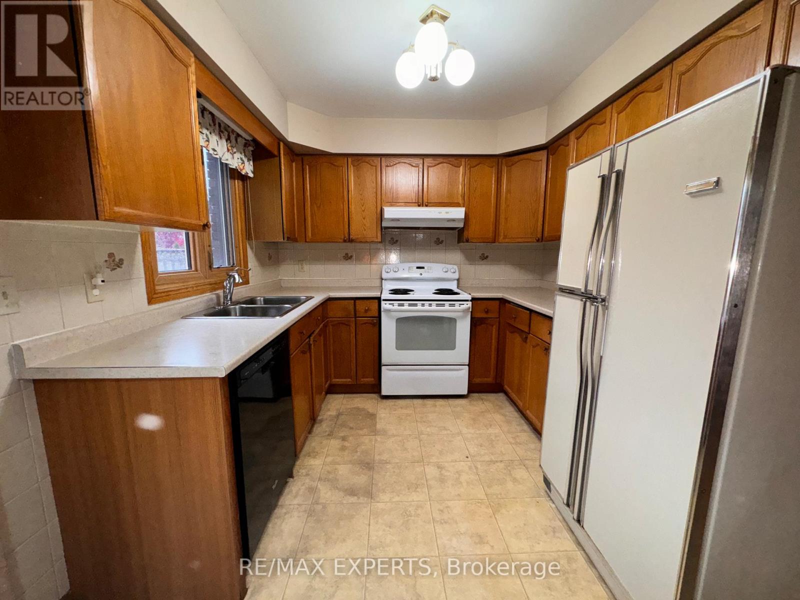 75 Wendy Crescent, London, Ontario  N5X 3J7 - Photo 14 - X12025702