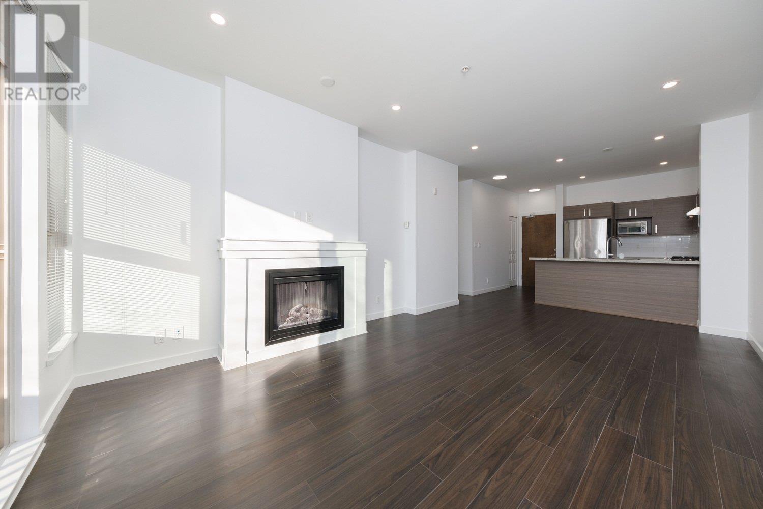 207 1153 Kensal Place, Coquitlam, British Columbia  V3B 0G8 - Photo 6 - R2977459