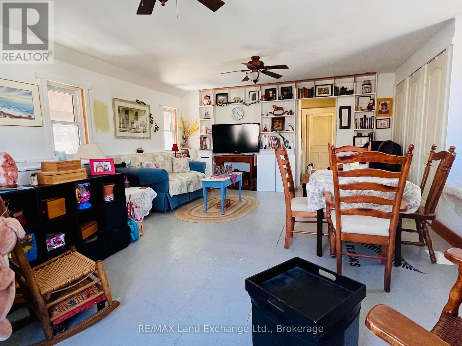 643 Elgin Street, Saugeen Shores, Ontario  N0H 2C0 - Photo 23 - X12011376